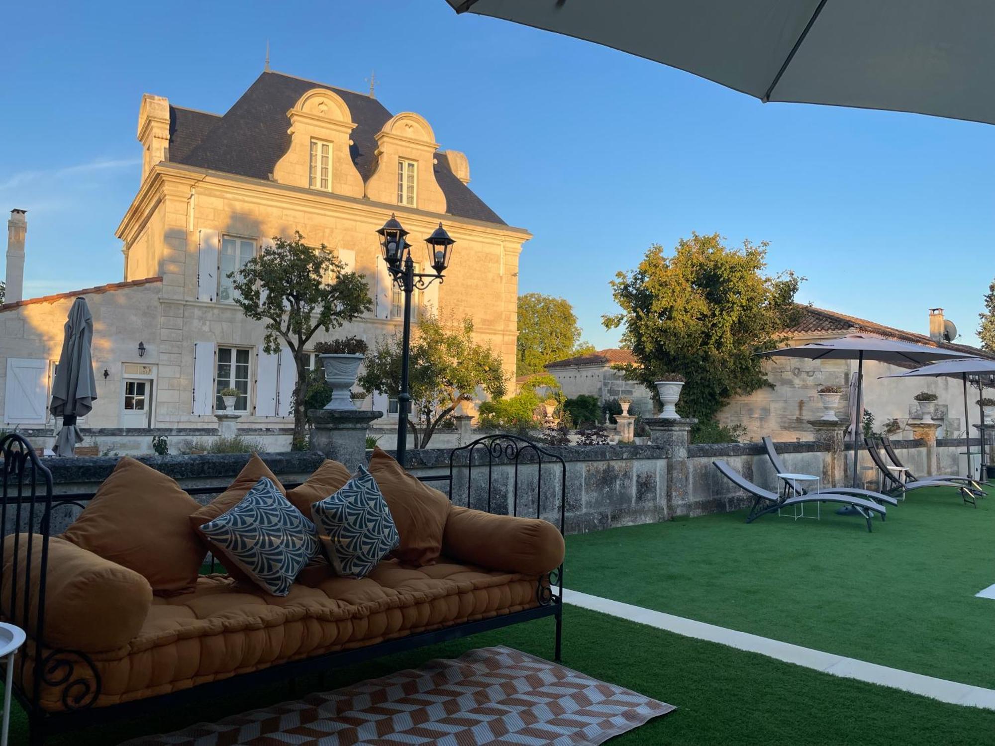 Le Grand Berger Chambres D'Hotes Angeac-Charente Bagian luar foto