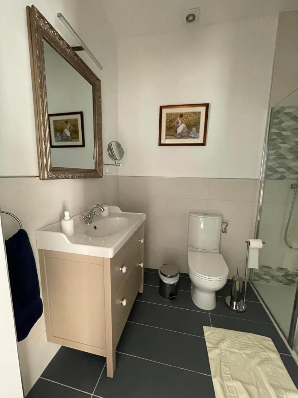 Le Grand Berger Chambres D'Hotes Angeac-Charente Bagian luar foto